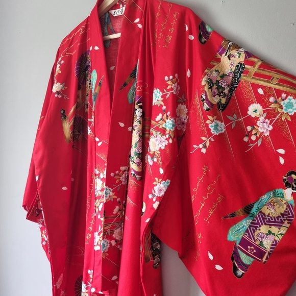 JUGUEMM Kimono Red Patterned Winged Sleeves Made in Japan Size Large - Picture 13 of 15